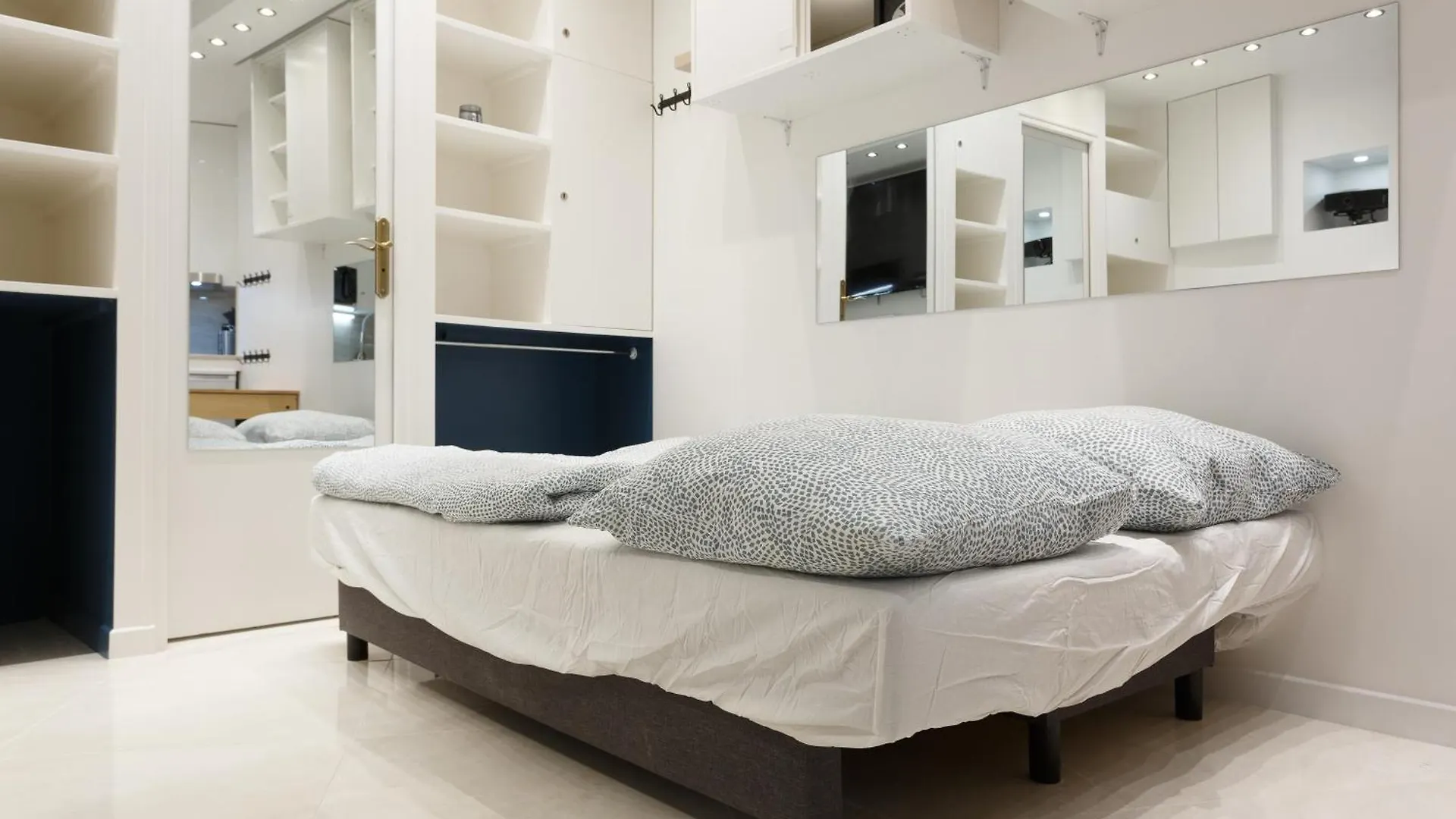 Bed & Breakfast Petits Champs Paris