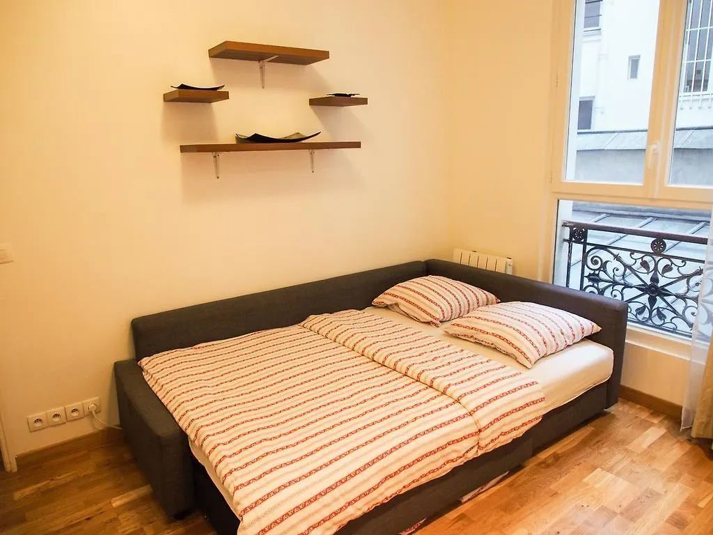 아파트먼트 프티 샹 B&B *